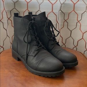 Size 10 Black Aldo Lace Up Boot - Brand New